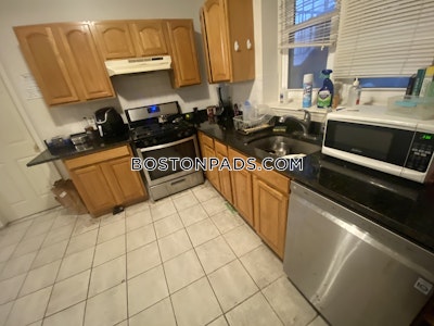 Mission Hill 3 Beds 1 Bath Boston - $4,100