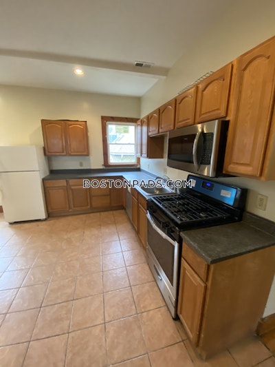 Roxbury 3 Beds 2 Baths Boston - $4,350