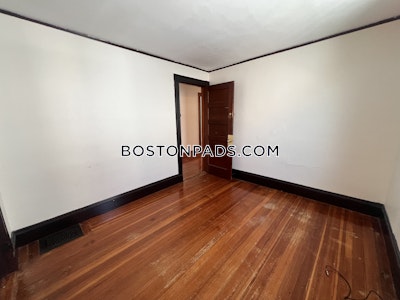 Somerville 6 Bed 2 Bath SOMERVILLE  Tufts - $5,400 50% Fee