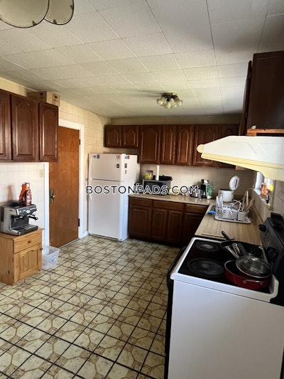 Brighton 4 Beds 1 Bath Boston - $4,200