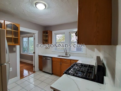 Jamaica Plain 3 Beds 1 Bath Boston - $3,500