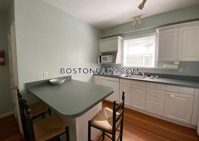 Somerville 4 Bed 2 Bath SOMERVILLE  Tufts - $4,900