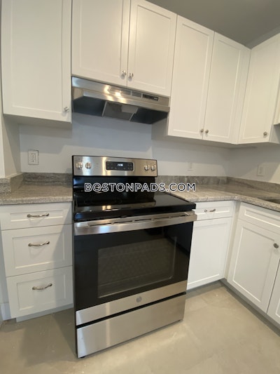 Roxbury 2 Beds 1 Bath Boston - $2,100 50% Fee