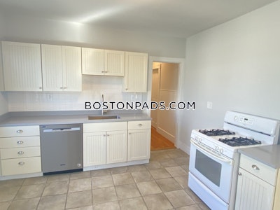 Somerville 3 Beds 1 Bath  Tufts - $3,600 No Fee