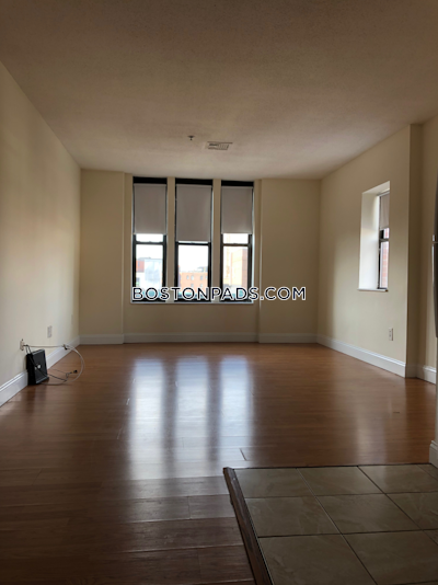 Fenway/kenmore Apartment for rent 1 Bedroom 1 Bath Boston - $2,600