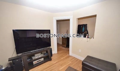 South Boston 3 Beds 1 Bath Boston - $3,750 No Fee