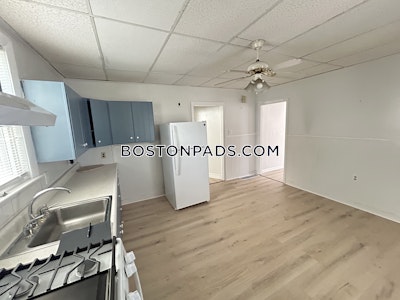 Newton Apartment for rent 1 Bedroom 1 Bath  Newtonville - $1,800