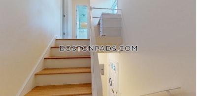 Brookline 1 Bed 1.5 Baths  Chestnut Hill - $3,200 No Fee