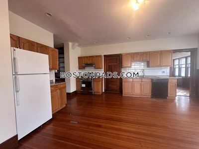 Allston Apartment for rent 3 Bedrooms 2 Baths Boston - $3,200